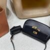 1722223580746 Hermes Swift Kelly Moove 89 Noir Gold Hardware