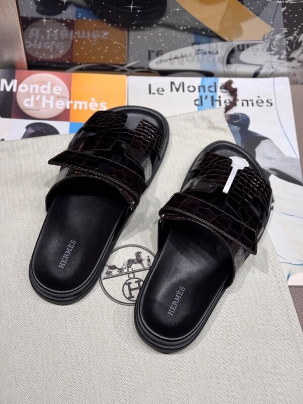 Hermes Chypre Sandal 41 Havane Alligator HCP Crocodile Shiny Full Handmade